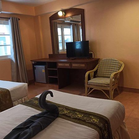 Nid Huahin Hotel Esterno foto