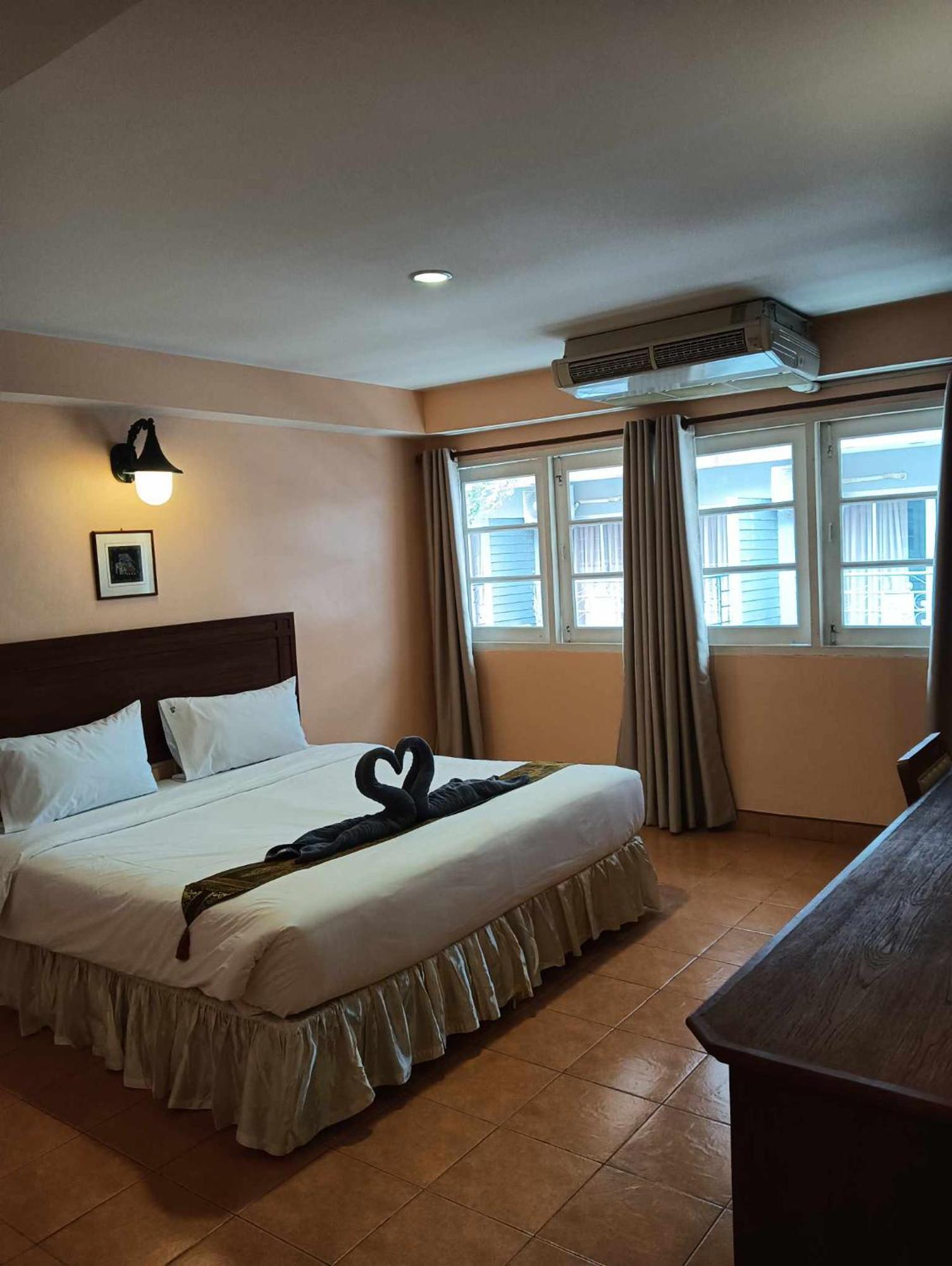 Nid Huahin Hotel Esterno foto